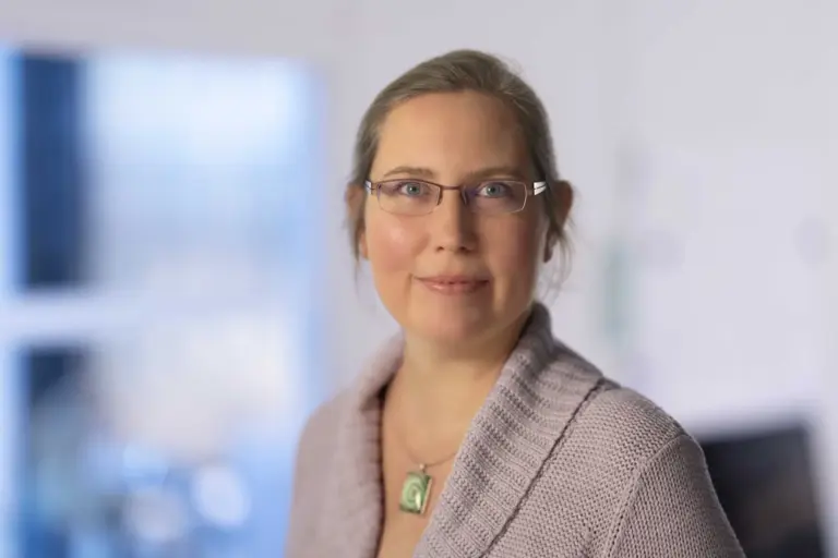 Porträt von Claudia Haese